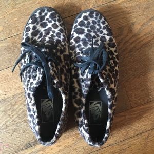 Furry cheetah print Vans